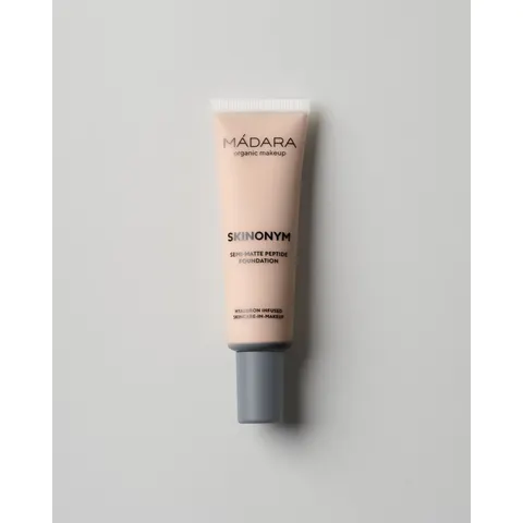 Base de maquillaje semimate con péptidos: Ivory – imagen 3