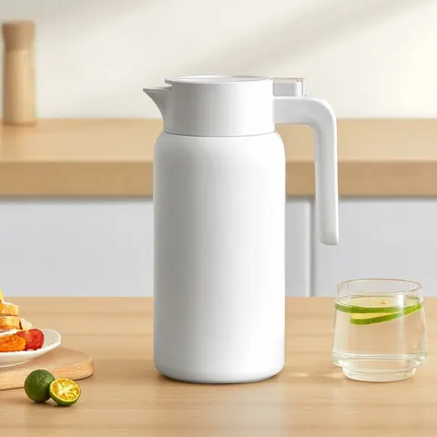 Xiaomi Insulated Kettle 1.8L – image 2