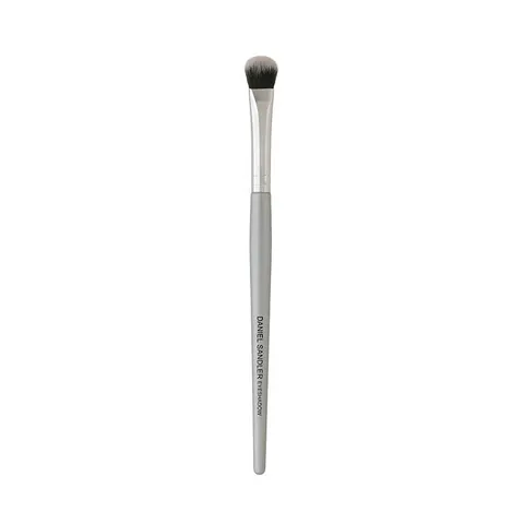 Daniel Sandler Eye Shadow Brush – image 3