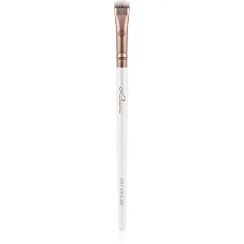 Luvia Cosmetics Elegance Smudger small eyeshadow brush 323 1 pc – image 2