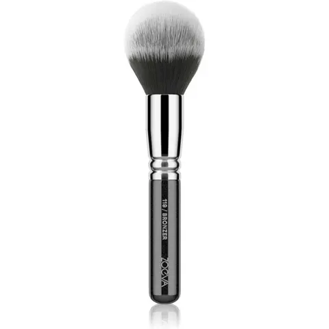 ZOEVA 119 Bronze Brush bronzer brush 1 pc – image 2