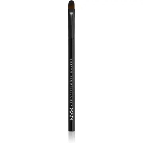 NYX PROFESSIONAL MAKEUP Pro Flat Detail Brush – image 2