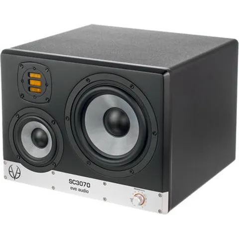 EVE Audio SC3070 right – image 2