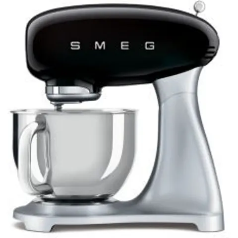 Robot SMEG SMF04BLEU Noir – image 2
