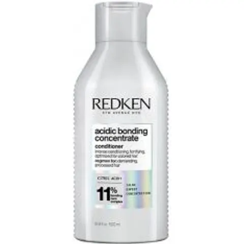 Redken Acidic Bonding Concentrate Après Shampooing – image 4