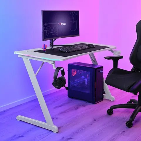 GXTrust GXT709 Luminus RGB Gaming Desk - White – image 2