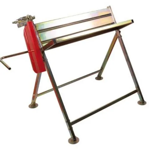 Chevalet avec support tronçonneuse – image 2