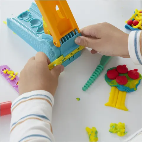 Play-Doh Fun Factory Starter Set – image 2