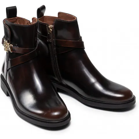 Bota Monogram Hard Tommy Hilfiger Mujer – imagen 2