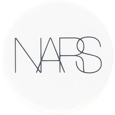 NARS Light Reflecting Foundation – 136004 – imagen 4