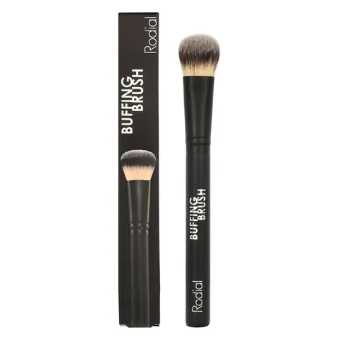 Rodial Baking Powder Brush – image 3