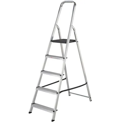 Werner 5 Tread High Handrail Step Ladder – image 2