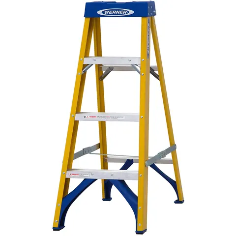 Werner 7160418 Fibreglass Swingback Stepladder Trade 4 Tread – image 2
