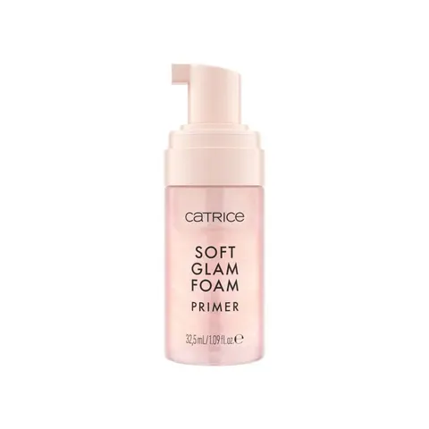 Catrice - Soft Glam Mousse Foundation – image 3